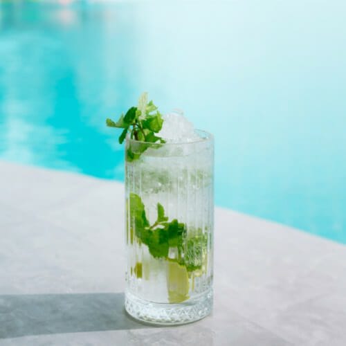 Drink at Solis Pool Bar, Nova Maldives