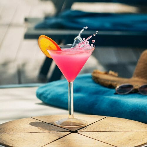 Drink at Solis Pool Bar, Nova Maldives